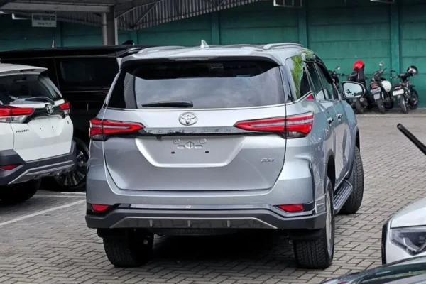 NEW TOYOTA FORTUNER