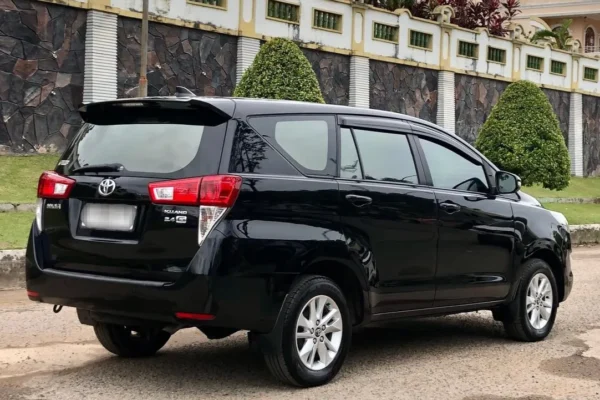 Toyota Innova G 2.4 Diesel 2019 Nasional