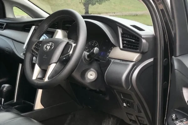 Toyota Innova G 2.4 Diesel 2019 Nasional